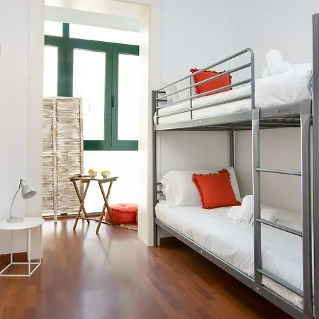 U-nique Girona Apartmán *
