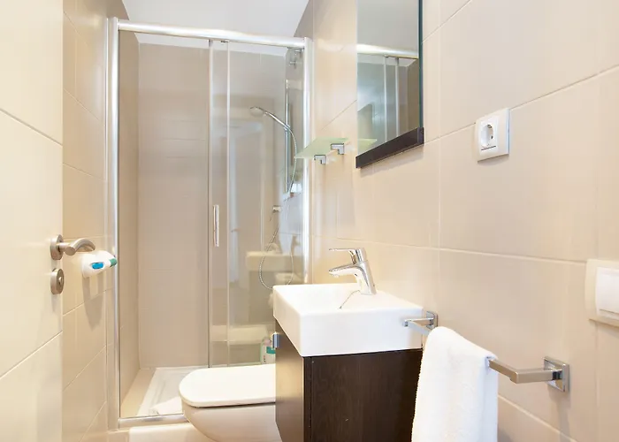 U-nique Girona Apartmán *