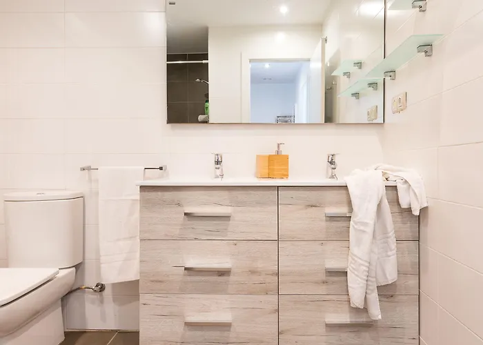 U-nique Girona Apartmán *