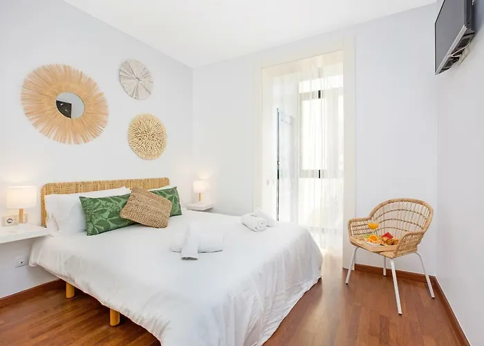 U-nique Girona *